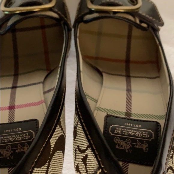 Shoes - Picture 4 of 4